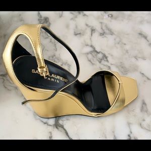 YSL Saint Laurent gold wedges never worn sz 10/40